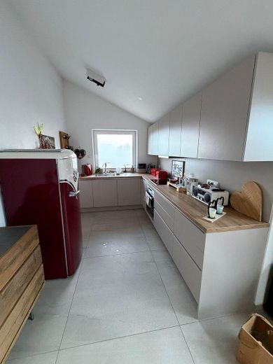 Appartamento mansardato in posizione premium con vista panoramica – Foto 4