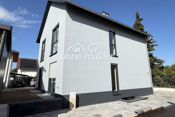 Erstbezug im Neubau – Stilvolle 2-Zimmer-Wohnung mit eigenem Garten und moderner Ausstattung