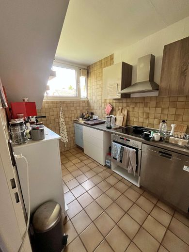 Sonnige Dachgeschosswohnung in Köln-Weiden – Küche 1