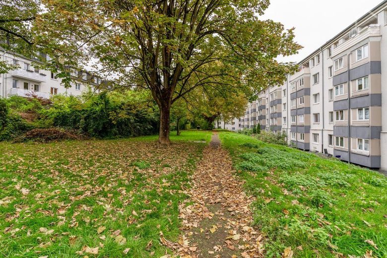 Libero e arredato: luminoso appartamento di 2 locali con balcone a Essen-Ostviertel (senza provvigione) – Foto 14