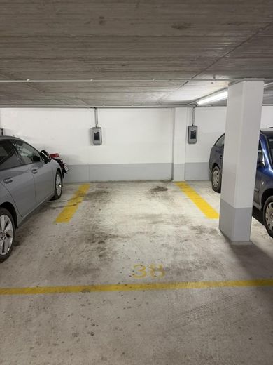 Esclusivo appartamento mansardato con 2 terrazze – nuova costruzione, tranquillo e centrale ad Alt-Treptow – Stellplatz mit Ladestation