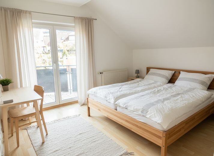 Charmantes Einfamilienhaus mit besonderem Wohnambiente – Kinderzimmer 2 mit KI 