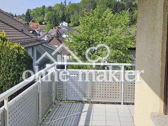 Sonnige 4-Zi mit Balkon + Garage in Ebersteinburg – Foto 1