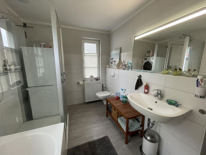 Traumhafte Terrassenwohnung in Ostseenähe mit kleinem Garten – Foto 9