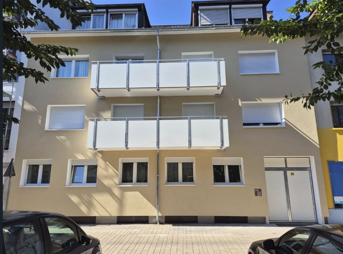 Haus Front