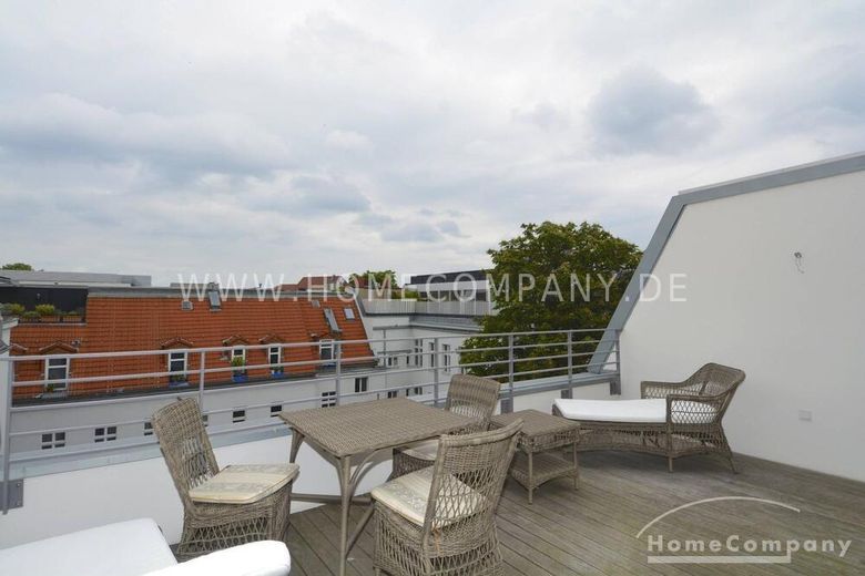Appartamento duplex di lusso nel cuore di Charlottenburg, Berlino, arredato. – 9c9c27d52661b621ae1436faa219d6b642049a74.jpg