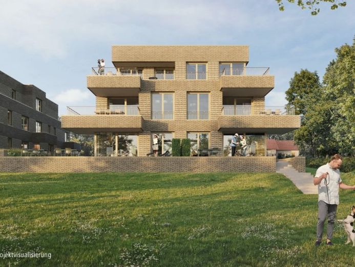 Wohnen auf der Sonnenseite mit viel Platz und 2 Terrassen – Foto 1