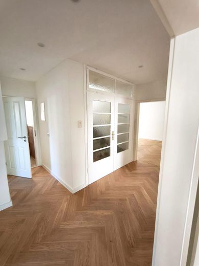 Top-Lage & Erstbezug-Standard: modernisierte 4-Zimmer-Wohnung (4 +1 Zimmer) – फोटो 11