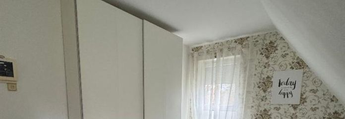 Schönes Zimmer für Azubinen u. Studentinnen 5´er WG im Einfamilienhaus