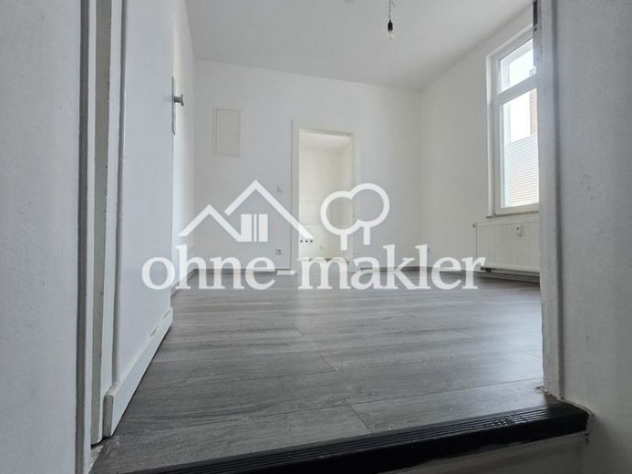 Ruhige helle 2-Zimmer-Wohnung im 1. Obergeschoss im Innenhof in Duisburg Alt-Homberg – Foto 1