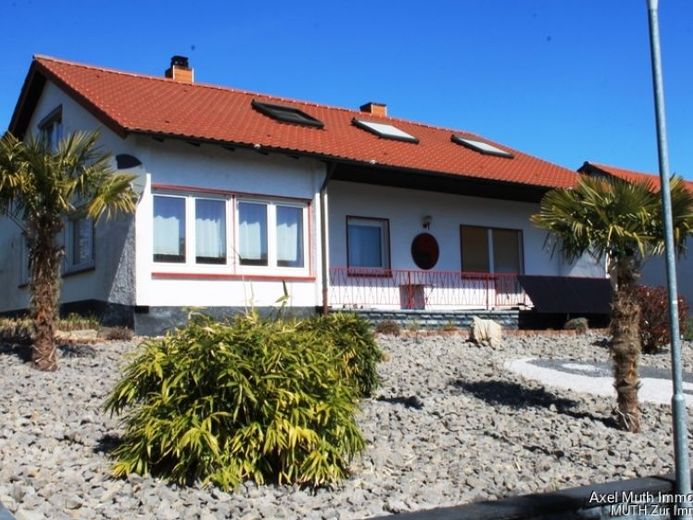 Rückzugsort für die Liebsten: Haus mit viel Platz und großen Garten. – Foto 1