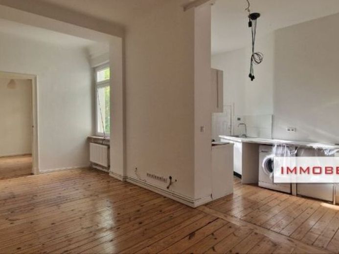 IMMOBERLIN.DE - Charmante Altbauwohnung im beliebten Kiez nahe Tempelhofer Feld – Foto 1