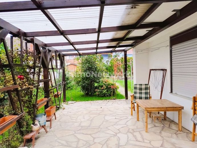 75015 Bretten - Ihr Traumhaus in Bretten-Gölshausen: Geräumig, hell und voller Möglichkeiten! – Terrasse