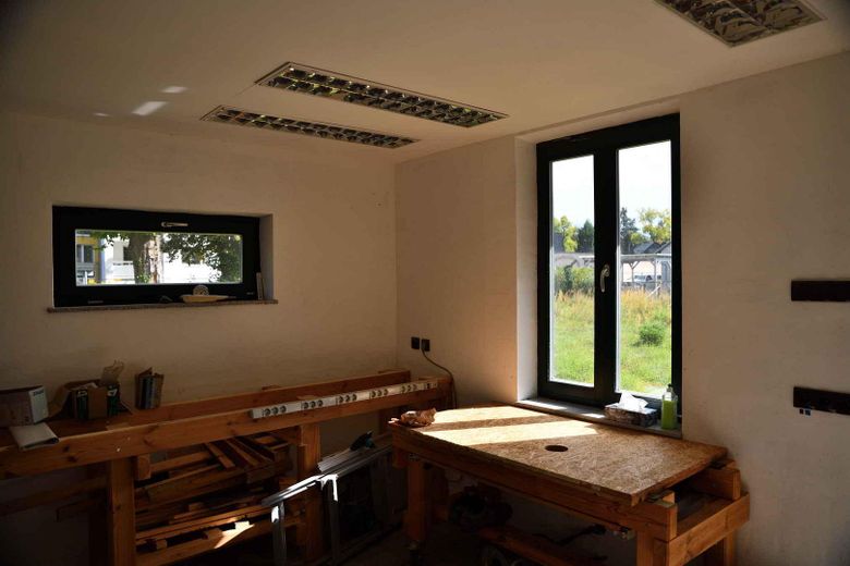 Terreno edificabile con accesso al lago e pontile – Foto 22