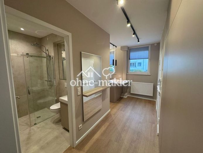 Erstbezug 2026 | Designer-Küche | Balkon | Ankleide | ruhig | teilmöbliert | mit Anmeldung – Foto 1
