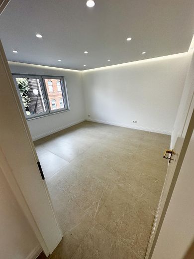 Yüksek kaliteli daire, balkon, 70 m², yeni yapı standardı, ilk kullanım, yerden ısıtma, SH – Fotoğraf 9