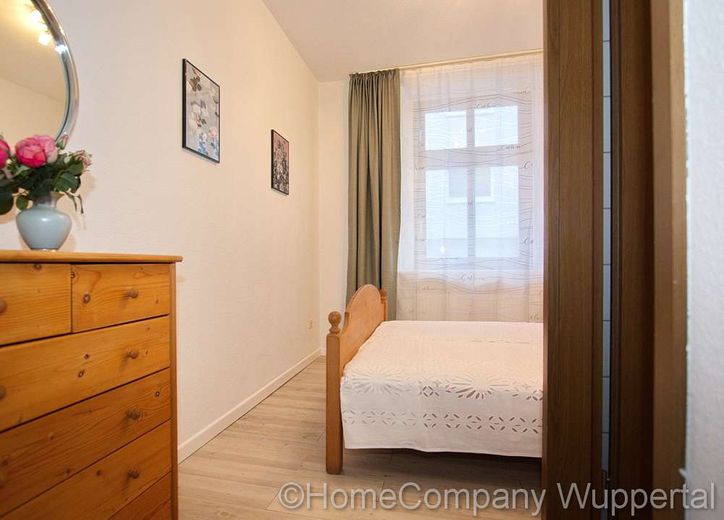 Well-kept apartment in the Luisenviertel with internet access – c59dd6ce304467d1628af3a8d884ef2f49085098.jpg