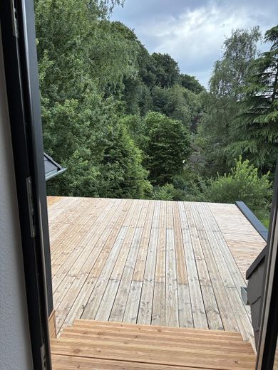 Terrasse (Geländer in Arbeit)