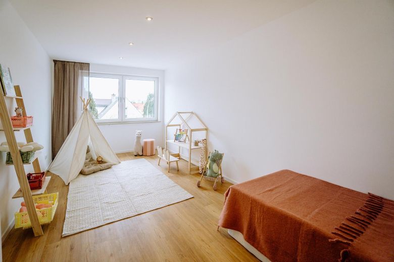 Saniertes Reihenmittel in Hamburg-Bramfeld – Kinderzimmer