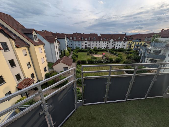 Provisionsfreie Eigentumswohnung inkl. Tiefgarage im schönen Schnepfenreuth – Balkon 2