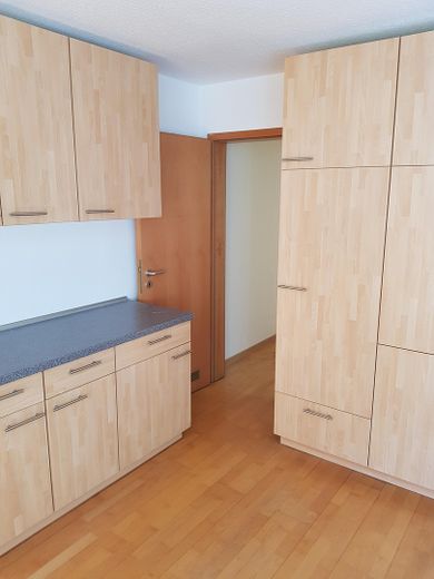Gemütliche 3-Zimmer-Souterrain-Wohnung mit Stellplatz in Calden zu vermieten – Foto 17