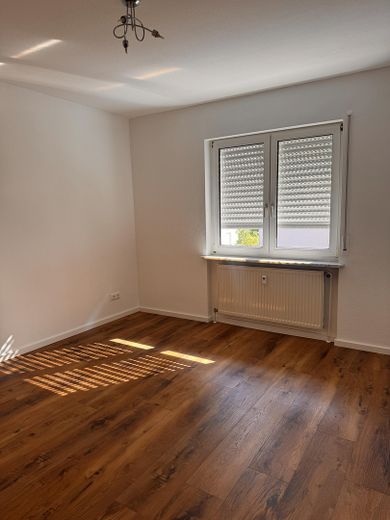 Balkonlu, şömineli ve opsiyonel garajlı çekici 2 odalı daire – Photo 3