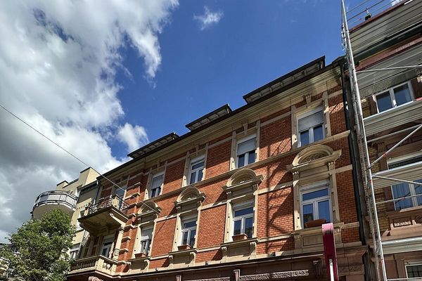 Nieruchomość hotelowa o powierzchni użytkowej ok. 550 m² i przylegającej niezabudowanej działce w najlepszej lokalizacji Heidelbergu