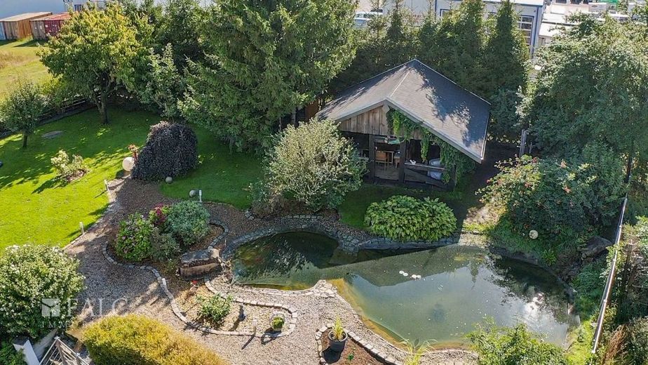 ***Exclusives Anwesen als Wohn- und Geschäftshaus mit großzügigem Grundstück*** – Dohne Garten