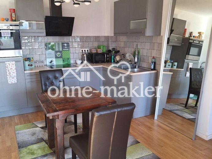 2-room attic apartment, fitted kitchen, underfloor heating in the bathroom, parking space – Photo 1