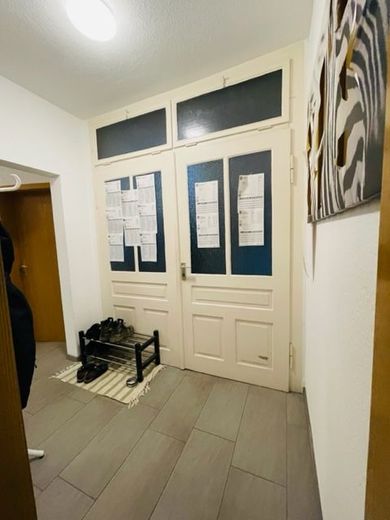 Geräumige Altbauwohnung in Stuttgart Ost – Eingangsbereich