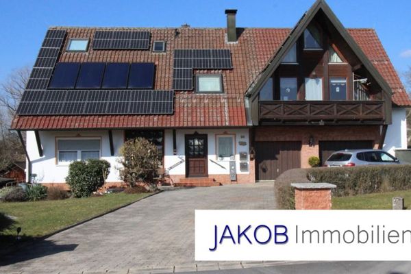Generationenhaus auf herrlichem Grundstück am Ortsrand Stadtsteinachs