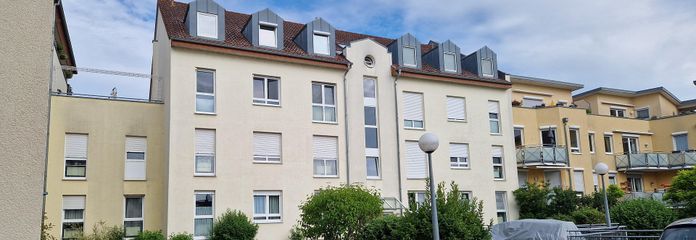 Außenansicht Wohnanlage Hof