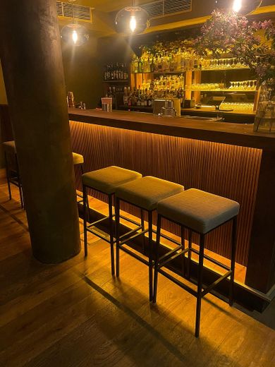 Voll ausgestattete Bar in Ravensburg sucht Nachmieter – Foto 1