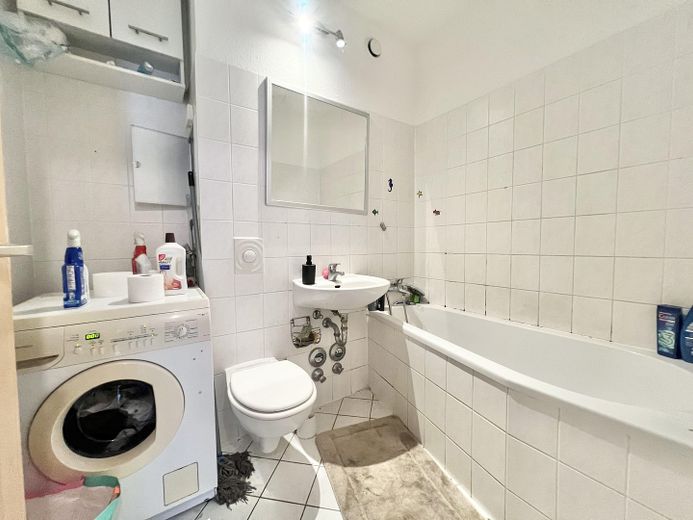 Piso de 3 habitaciones bien distribuido, con balcón y concepto de uso flexible – Foto 9