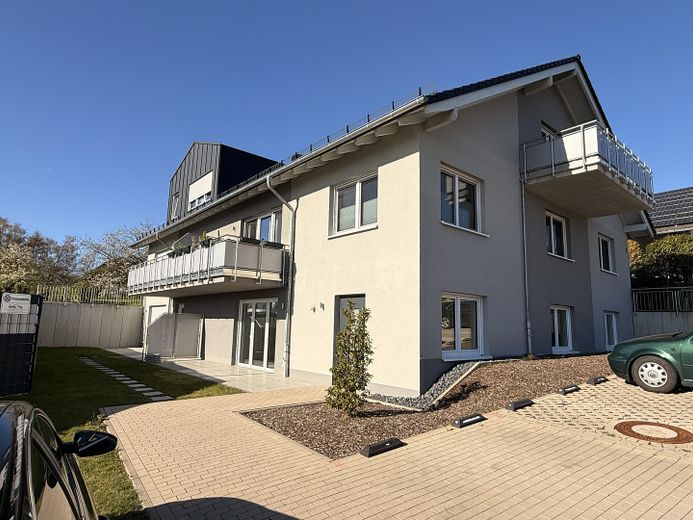 Moderne 73m², 2 ZKB Wohnung mit Balkon + neuer Küche – Foto 15