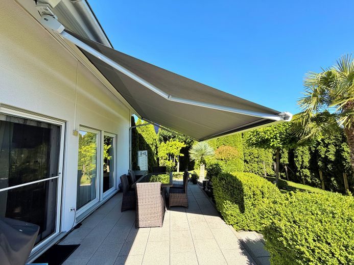 Commission-free detached house on the outskirts with a dream garden! – Südterrasse