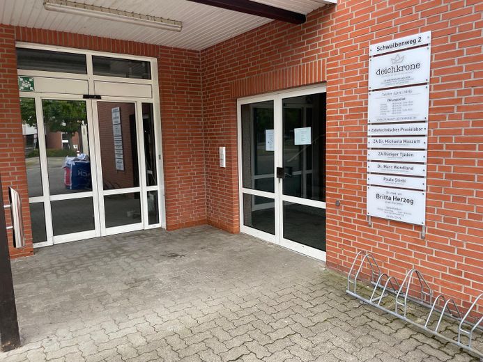 Laden,Büro und Praxis in 21436 Marschacht geeignet auch f. Physiologische Praxis zu vermieten – Eingangsbereich