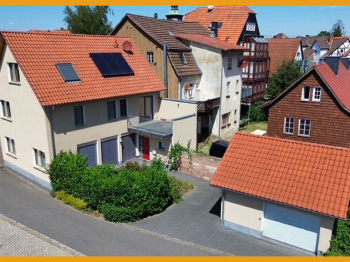 EXKLUSIVES WOHNEN IN MALERISCHER ALTSTADT! 
KEINE KÄUFERPROVISION – फोटो 1