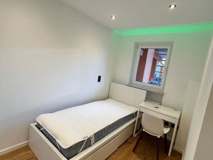 Helles möbliertes WG-Zimmer in gepflegter Wohnung I Johann-Clanze-Str. 27, München – Foto 1