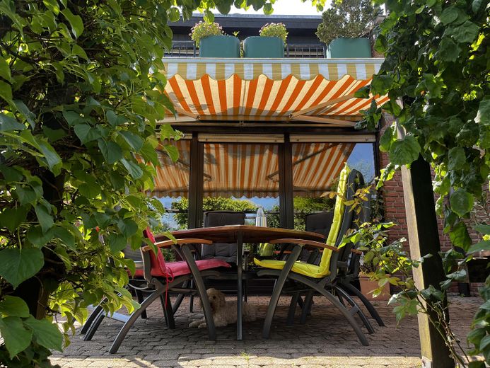 Einfamilienhaus Duisburg Rumeln mit Doppelgarage, Garten + Teich – Foto 20