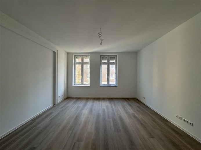 Stilvolle Altbauwohnung - kernsaniert mit modernem Wohnkomfort – Schlafzimmer