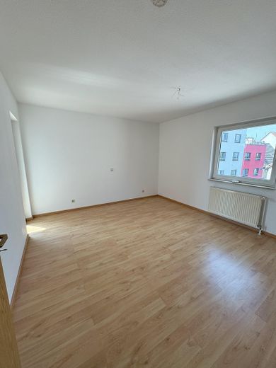 Großzügige 3-Raum Wohnung in Elbnähe – Schlafzimmer 1
