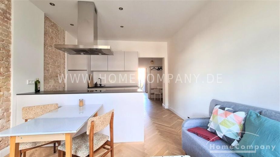 22888G HomeCompany Dresden Amueblado/Furnished apartamento de diseño de 1,5 habitaciones con balcón en Dresden-Pieschen máx. 2 personas – 152d54df7968019ccdb95f198d5e1f1f48bd00c3.jpg