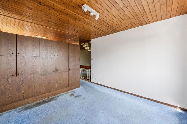 Fikirleriniz için bolca alan – LE-Stetten’de bahçeli, geniş bir ikiz ev – Esszimmer
