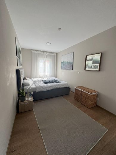 Geräumiges Schlafzimmer