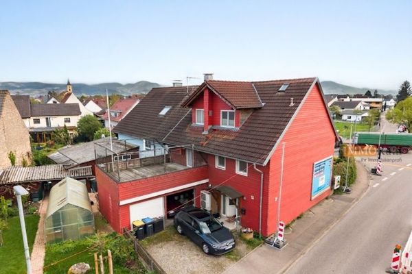 IMMORath.de - Bezugsfreie Doppelhaushälfte mit Garage in Hartheim