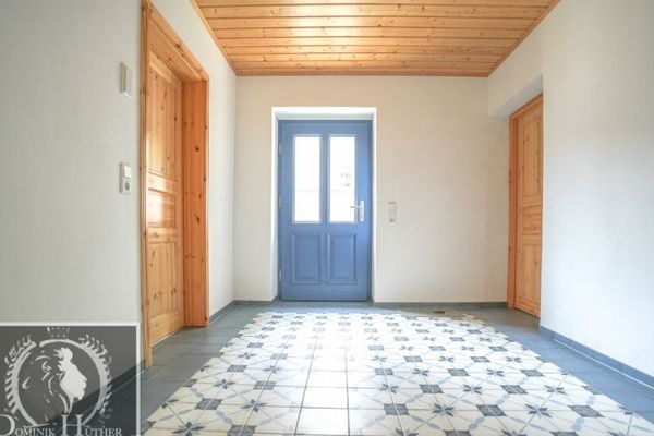 Hofanwesen mit Wohnhaus, Scheune und Werkstatt - vielfältige Nuzungsmöglichkeiten
