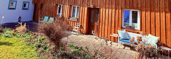 Haus mit Gartenausschnitt