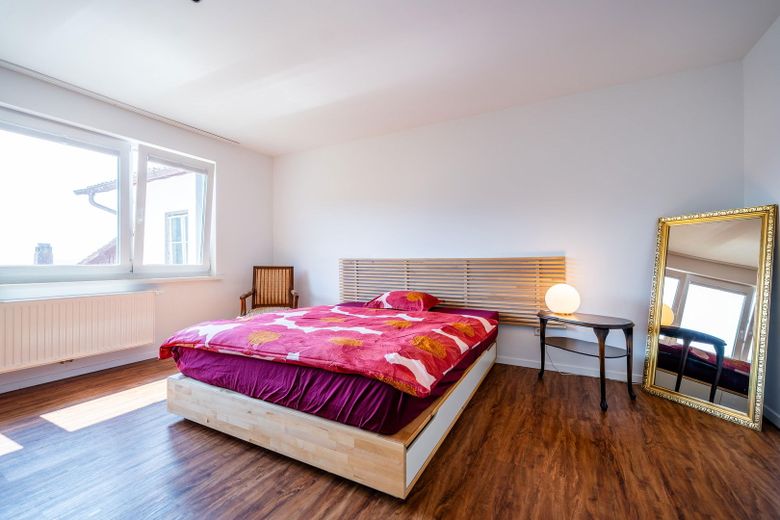 1. OG: 1. Schlafzimmer 