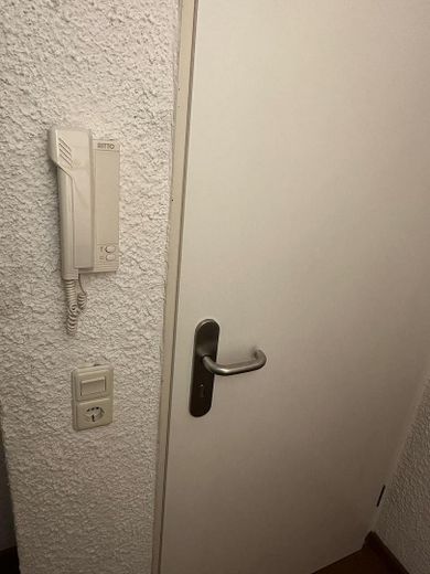 Ostsee-exklusive Ferienwohnung mit Kamin in Top-Lage ✅ ohne Provision ✅ – Haus-Gegensprechanlage